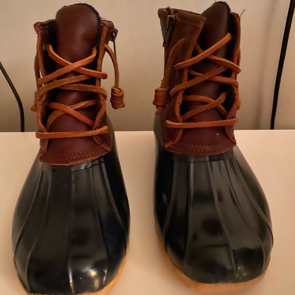 Sperry duck boots